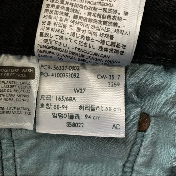 Levi’s 501 Faded Black Distressed Frayed Hem Shorts size 27 Cotton Button Fly - Picture 4 of 9